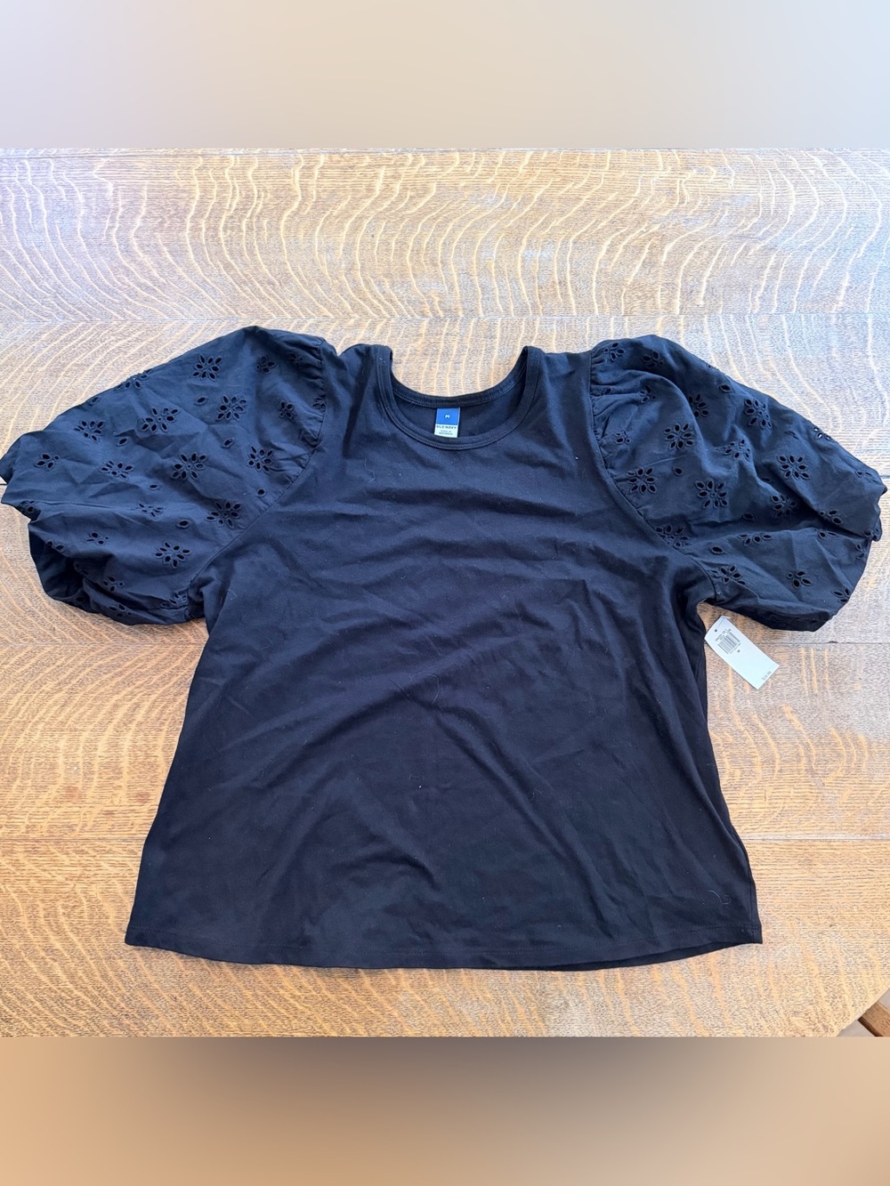 Old Navy Black Puff Short-Sleeve Eyelet Tee - Women